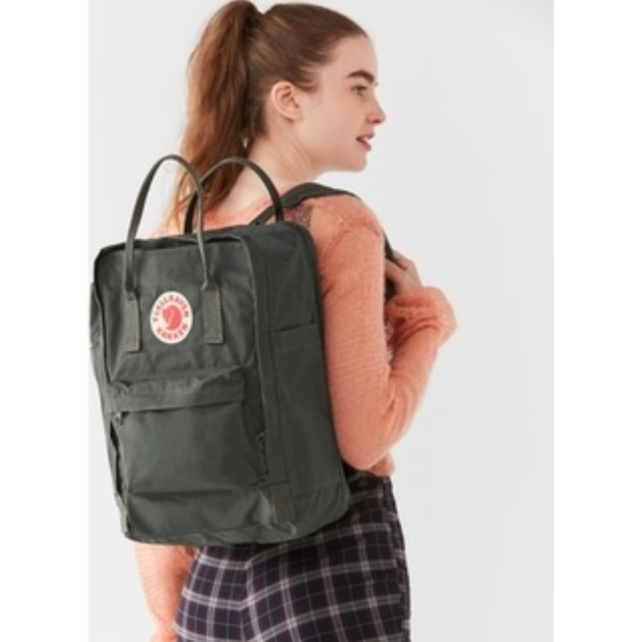 fjallraven kanken laptop 15 dimensions
